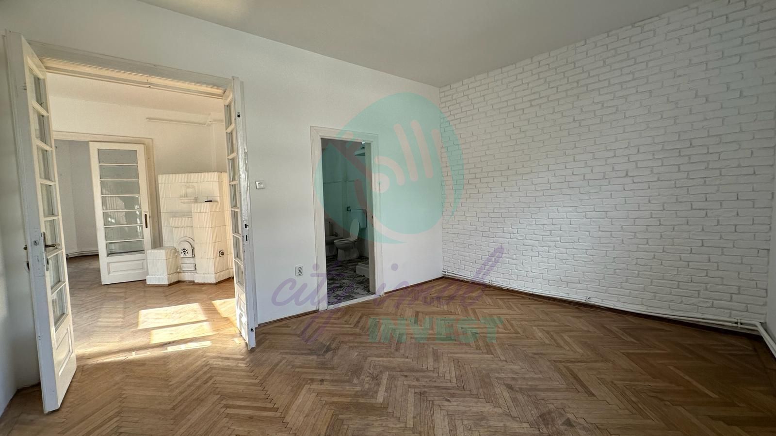 3 camere la vila in zona Calea Calarasilor - Poză 3