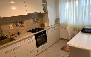 Casa mobilata cu curte de inchiriat - Poză 7