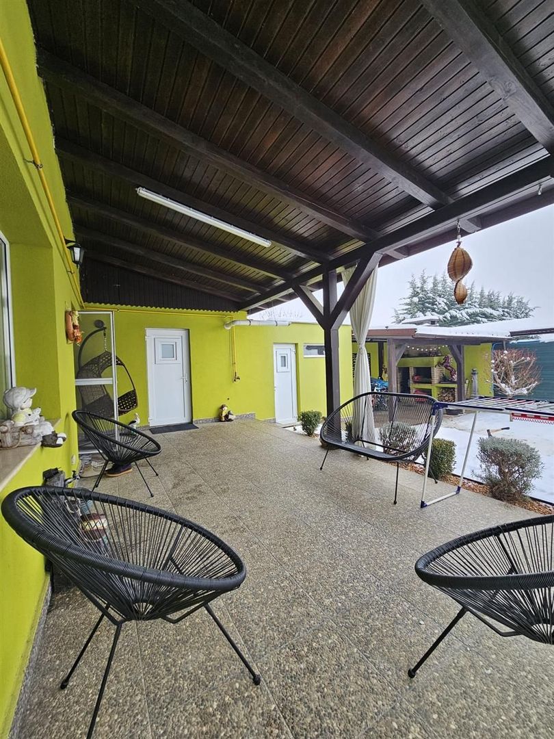 Casa  Santandrei mobilata utilata - Poză 5