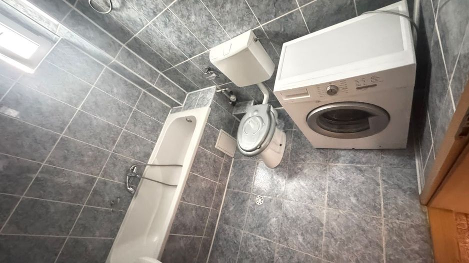Apartament scara interioara - Poză 9