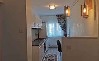 Strand / Apartament 2 camere decomandat cu balcon / de închiriat - Poză 4