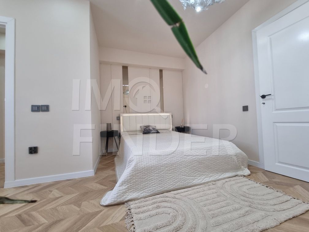 Vanzare Apartament ultrafinisat central - Poză 6