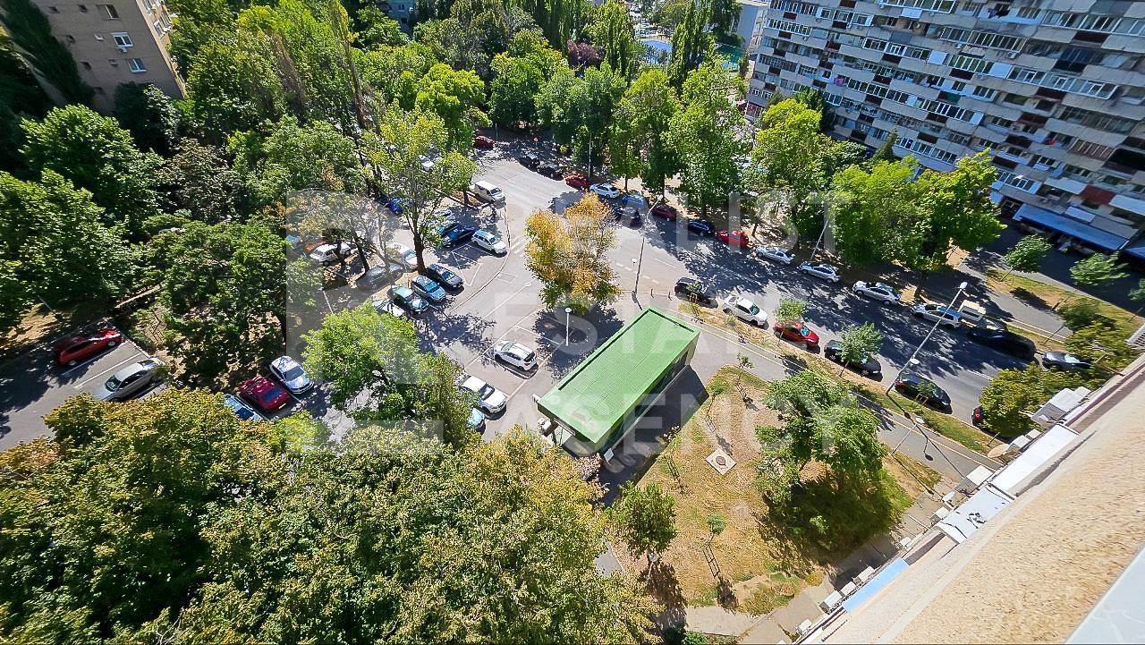 Vânzare, apartament cu 2 camere în zona Drumul Taberei - Poză 17