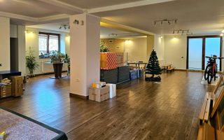 Casă plus Spațiu comercial 741 mp, Teren 906 mp Brasov - zona Blumana - Poză 8