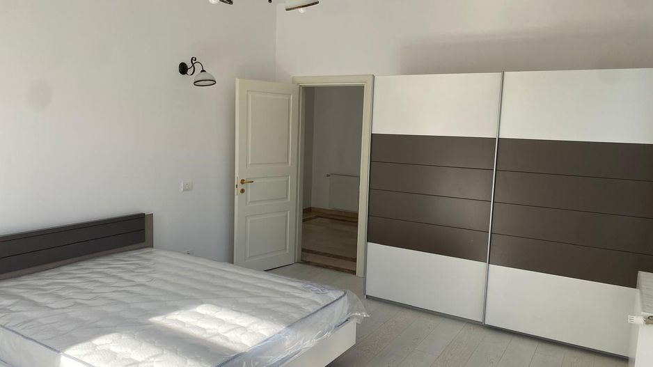 VILA CASA DE INCHIRIERE IN ZONA EROU IANCU NICOLAE PIPERA - Poză 39