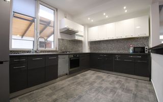 Casa individuala, zona Brytim, 4 camere + 2 bai, centrala proprie. - Poză 11