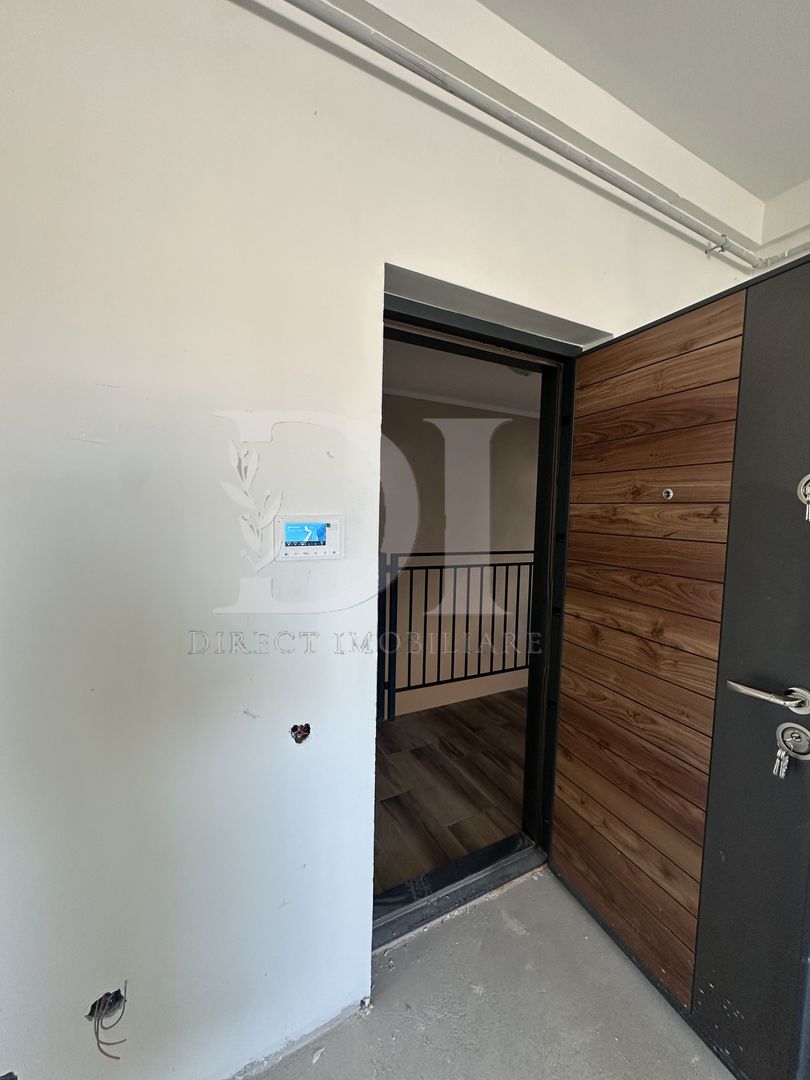 Apartament cu 4 camere / Zona Cetatii - Poză 3