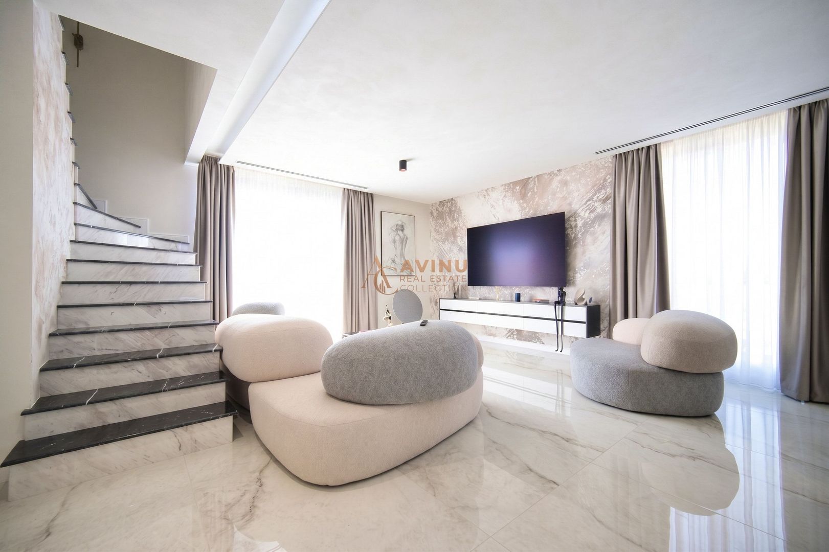 Bd Pipera | Penthouse Duplex | 5 Camere | 275mp | 2 Parking | 0% Comis - Poză 1