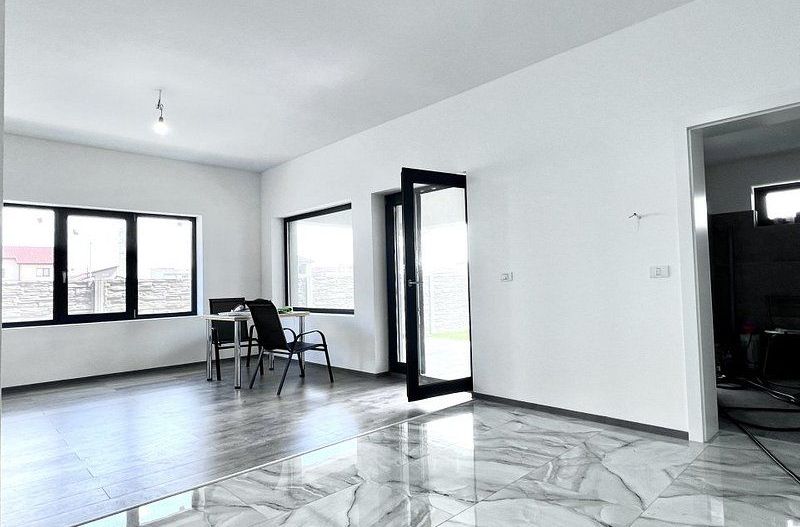 Duplex 5 camere, zona liniștită - Socar -  Dumbrăvița - Poză 3