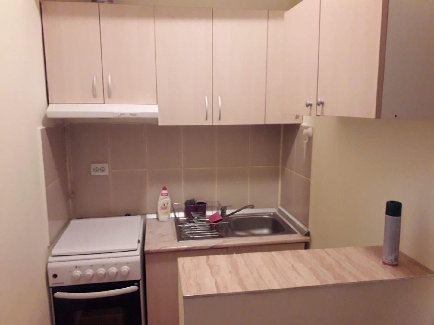 Garsoniera decomandata, tavane inalte, locatie premium Calea Victoriei - Poză 4