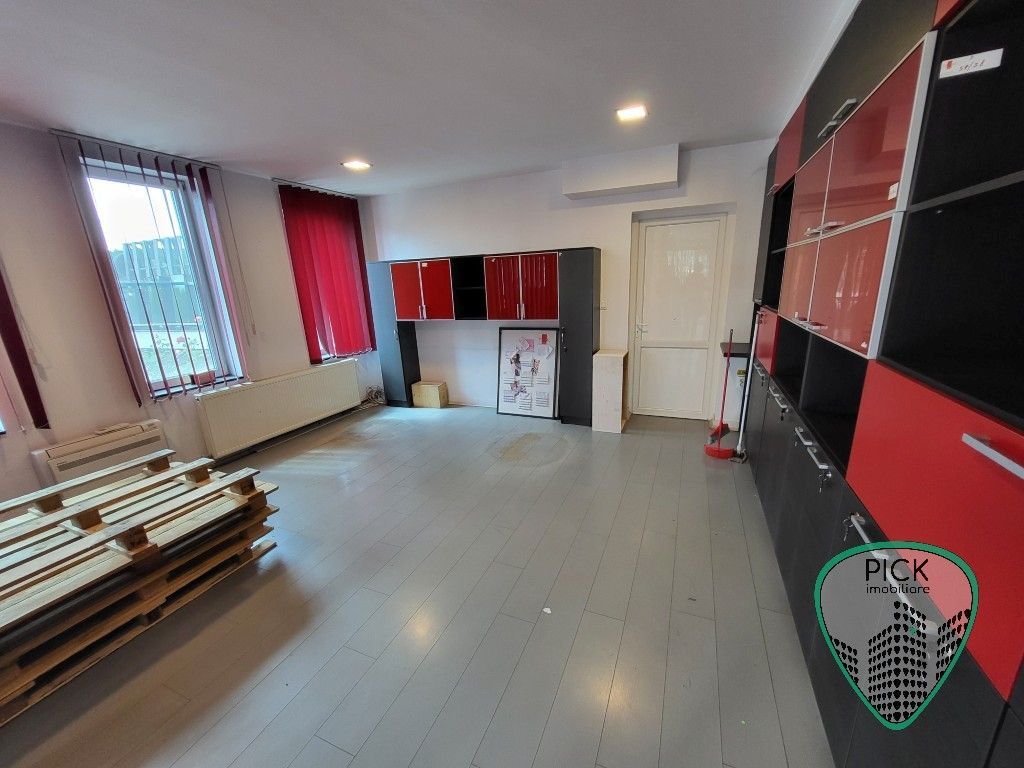 P 4171 - Spațiu de birouri în Livezeni, jud Mureș - Poză 8