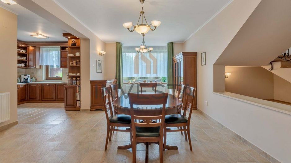 Casa individuala 320 mp utili, 713 mp teren! - Poză 5