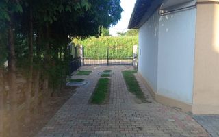 Ag EUROPA vinde casa individuala 4 cam 8 ari zona TITULESCU. - Poză 1