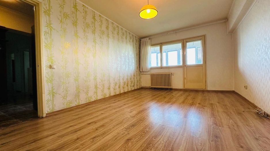 Apartament luminos 3 camere cu balcon generos Parcul Plumbuita - Poză 4