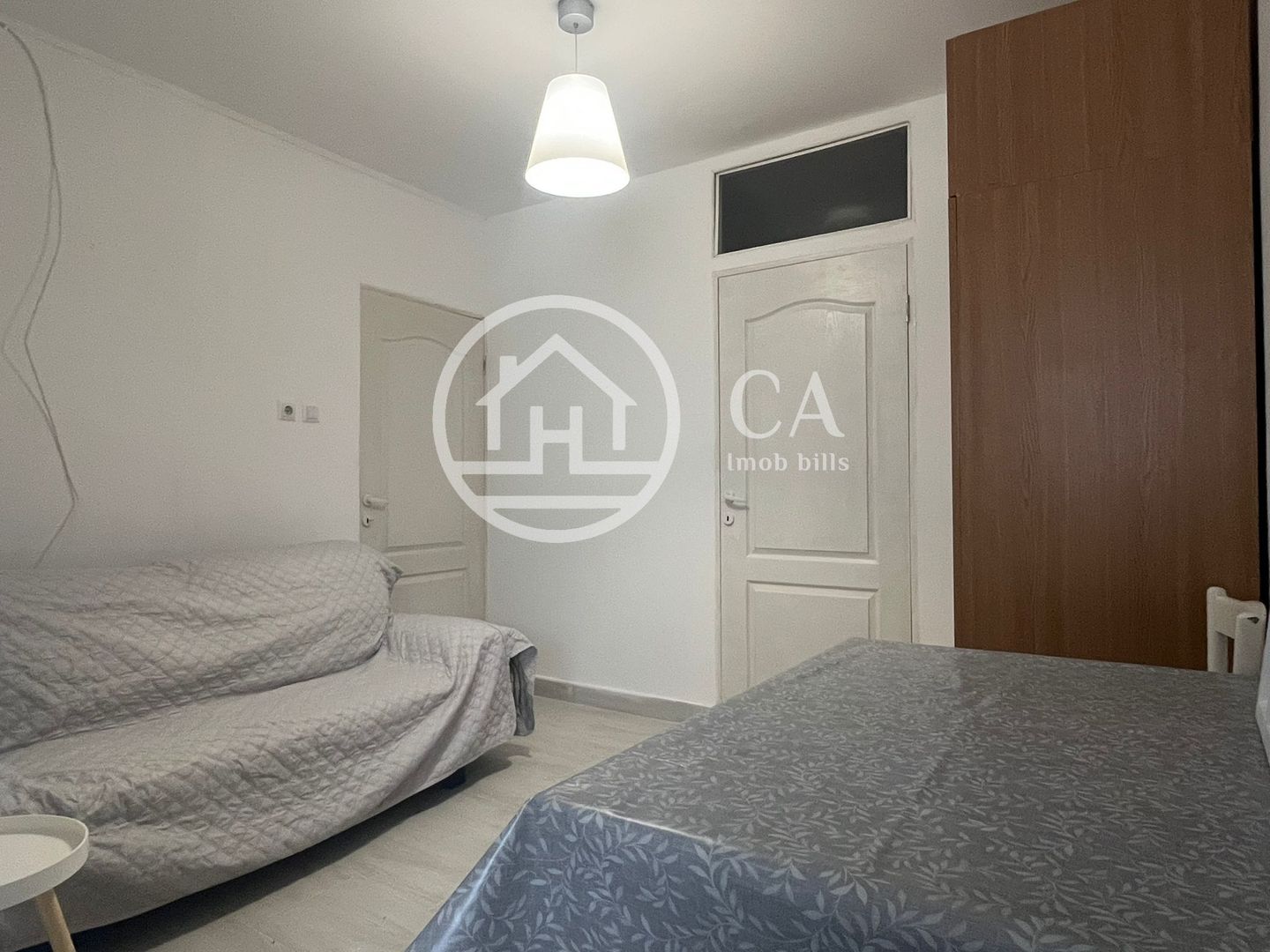 Casă de închiriat cu 3 camere în zona Episcopia, Oradea. - Poză 8