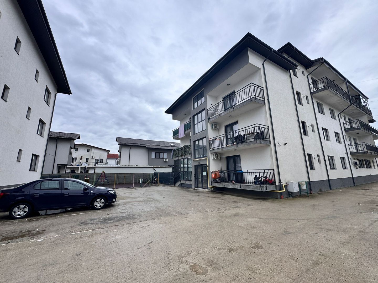 AP. 2 CAMERE - MOBILAT, BUCATARIE INCHISA, PARCARE INCLUSA,COMISION O% - Poză 11