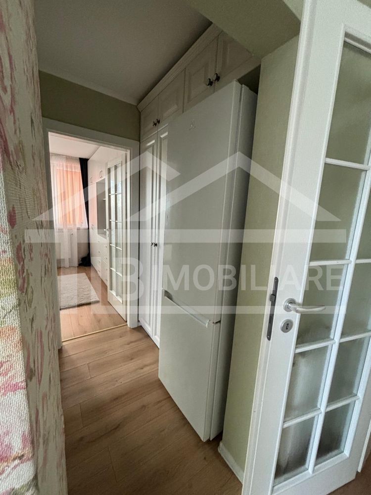 Apartament cu 2 camere, decomandat, 54 mp, Zona Poli 2 - Poză 8