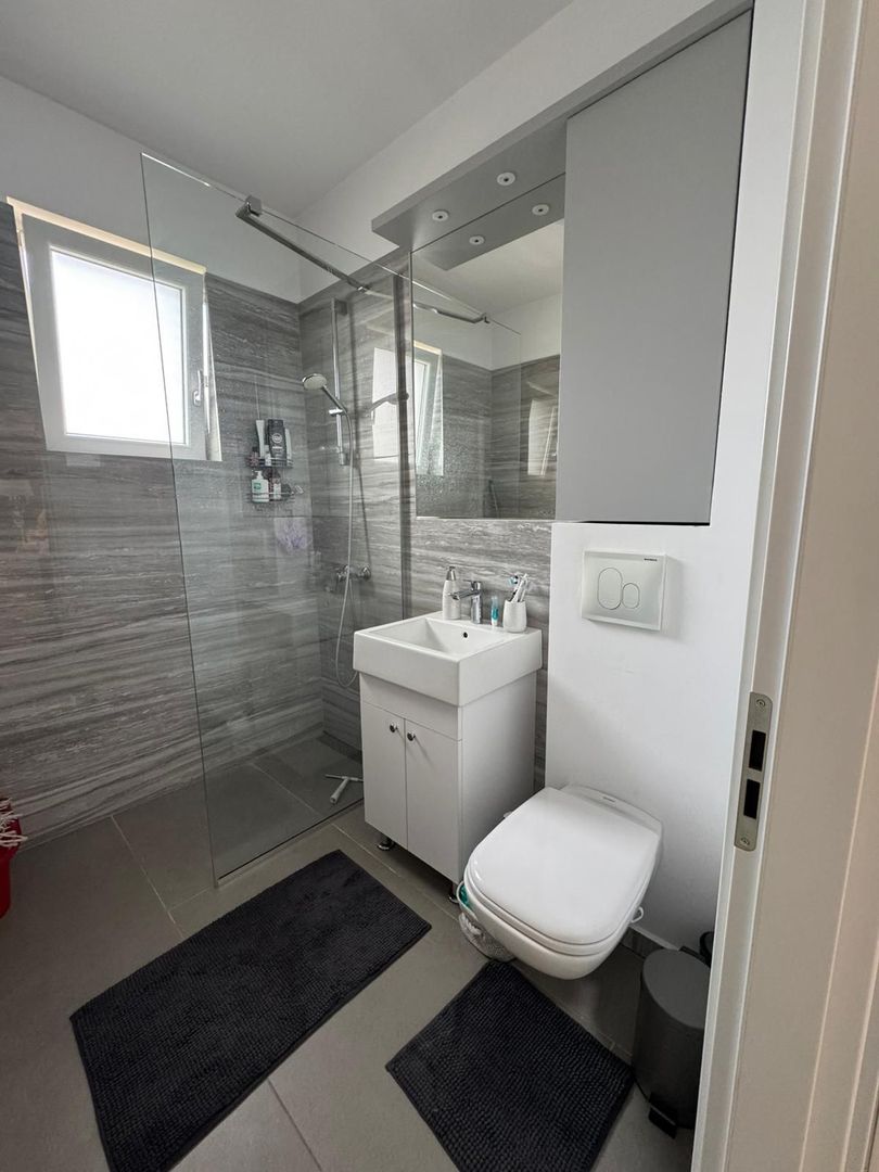 Apartament cu 2 camere la intrare in Dumbravita - Poză 14