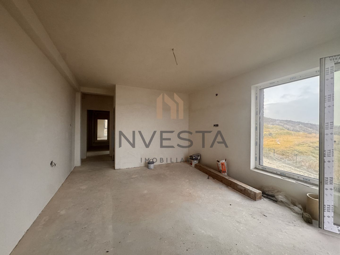 Duplex cu rooftop panoramic, garaj și curte proprie – cartier Voronet - Poză 3