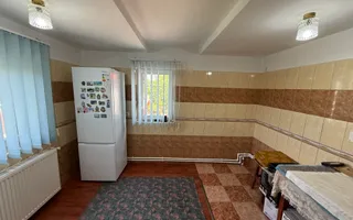 Vila construită in 2010 - P+1+pod - S=236 mp și curte 238 mp Campina! - Poză 39