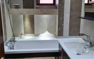 Apartament 3 camere de vanzare Podu Ros - Poză 8