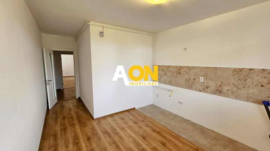 Penthouse 4 camere, 100 mp utili + terasa 83 mp + boxa 21 mp, Centru - Poză 11
