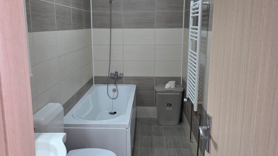 Apartament  2 camera zona Astra,str.Carpatilor - Poză 8