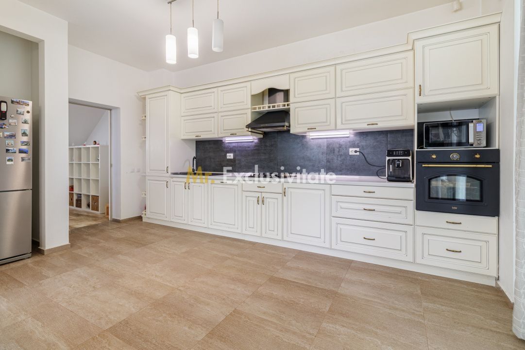 Casa in stil mediteranean cu teren generos - Poză 3