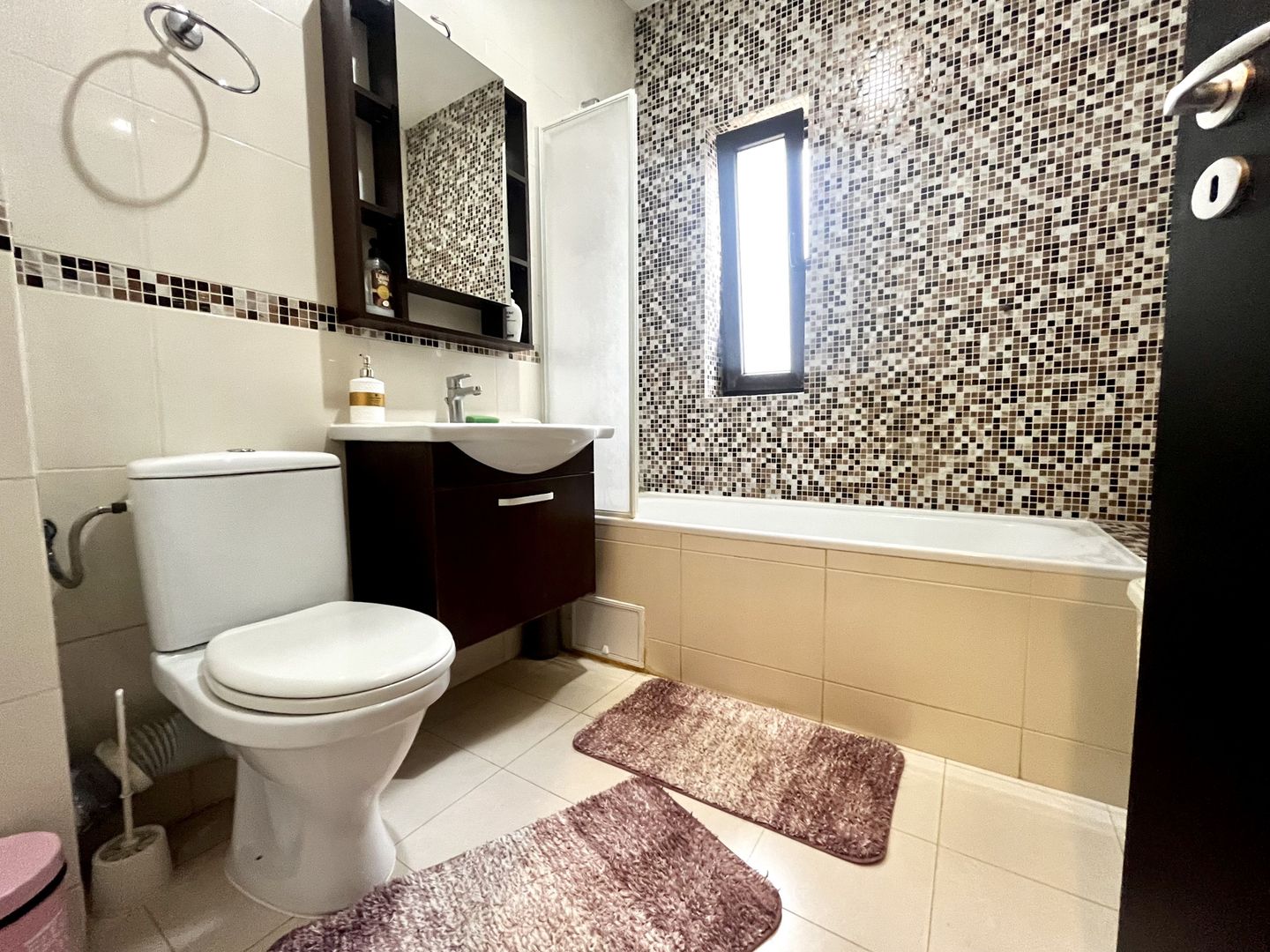 Apartament 2 camere, cu grădină proprie, la intrare in Dumbrăvița - Poză 11