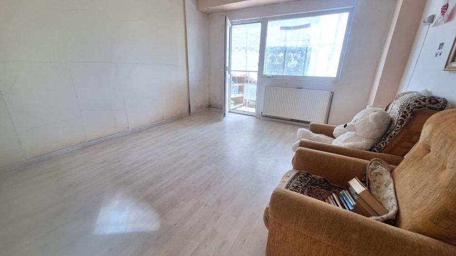Apartament 3 camere, etaj 1, Costesti, Arges. 0% Comision - Poză 1