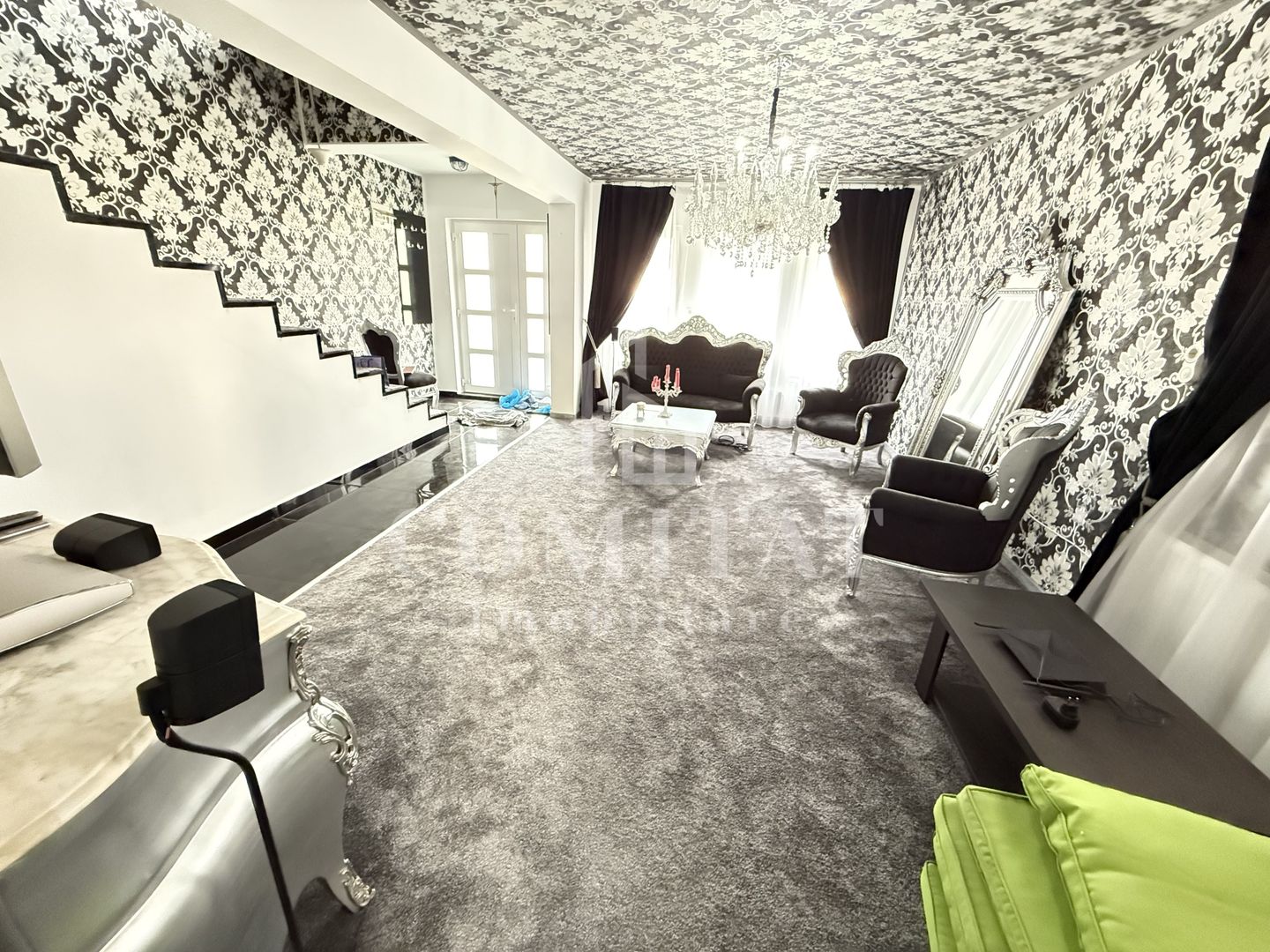 Casă de tip triplex | 3 dormitoare | 4 parcări | Zona Eroilor-Florești - Poză 3