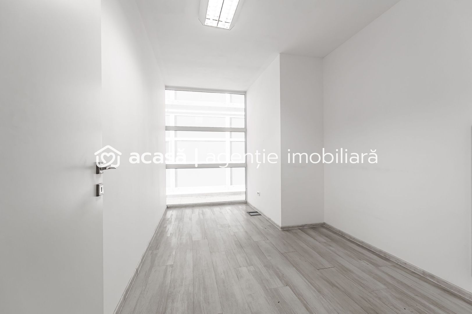 Birou de inchiriat ultracentral, la parter - Poză 5