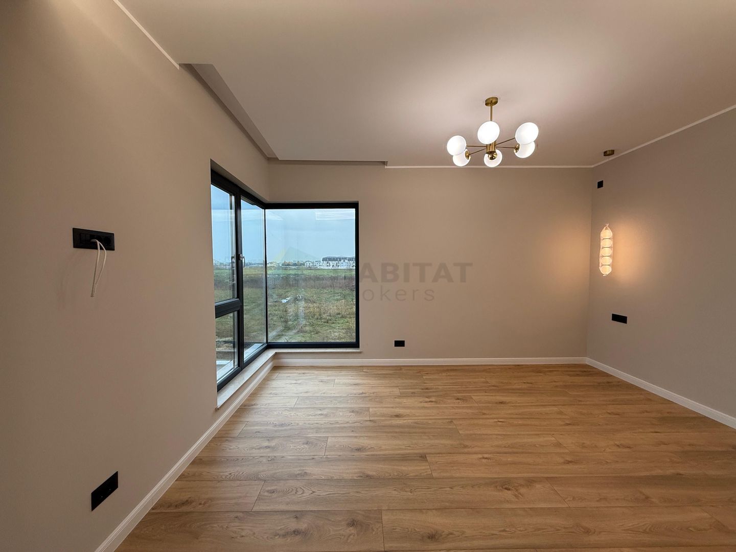 Vila individuala 5 camere Tunari 1 Decembrie - Poză 40