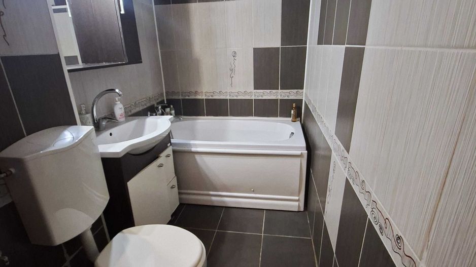 Apartament 3 camere - Poză 6