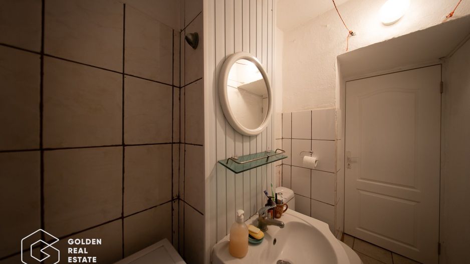 Apartament 4 camere, etaj 1, centrala proprie, zona Vlaicu - Poză 13