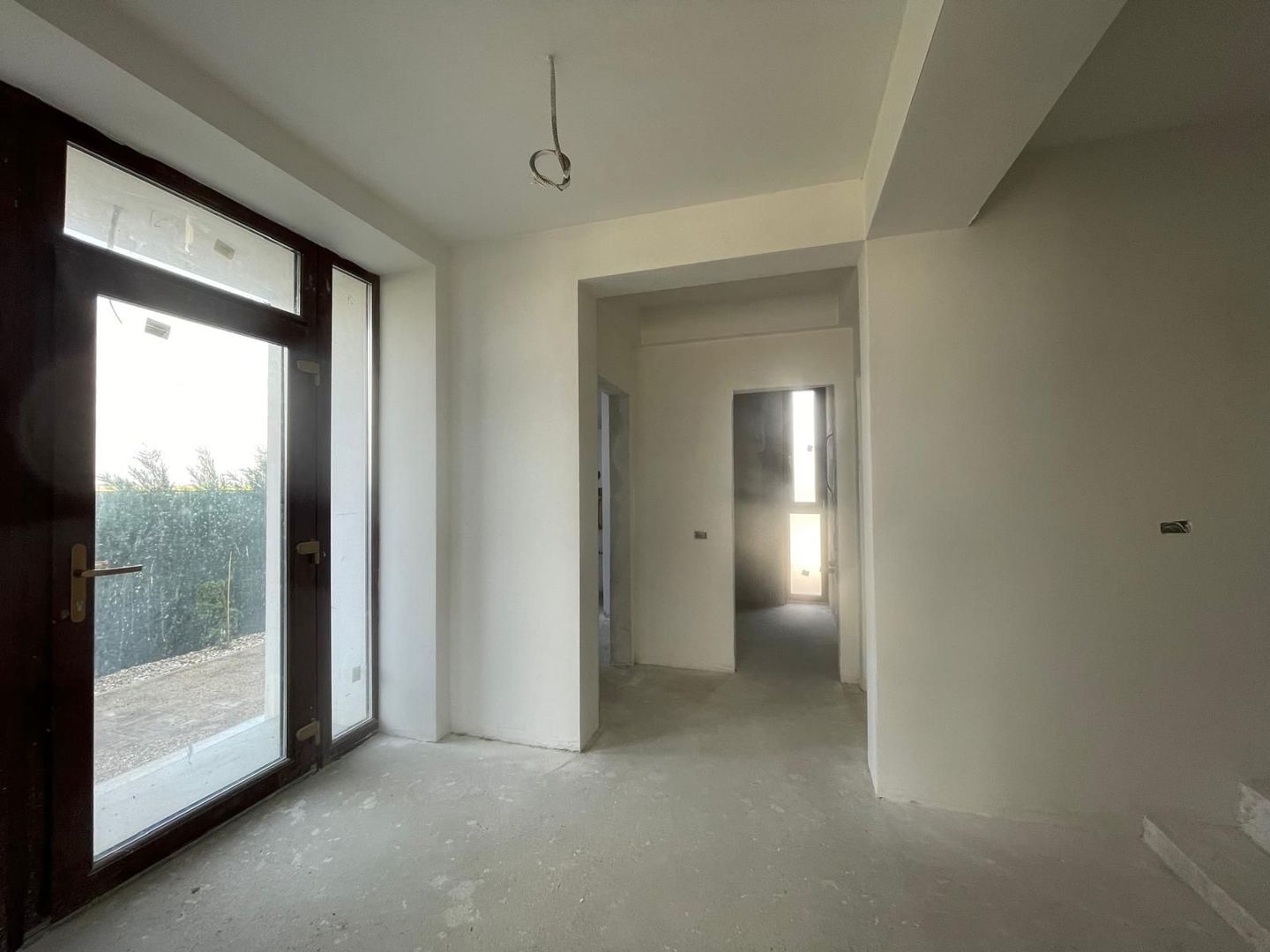 Duplex 122mp utili-390mp teren - Mosnita Noua - Poză 3