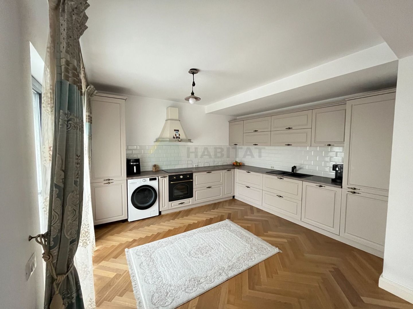 Vilă Individuală de Lux - Poză 13