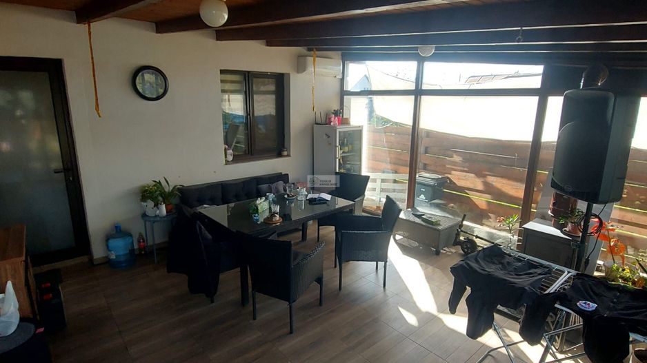 Casa   P+M /Golesti/Vrancea/170.000 neg/teren 1069mp - Poză 3