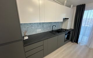 Apartament de 4 camere, 100mp, parcare, Zona Centrala - Poză 4