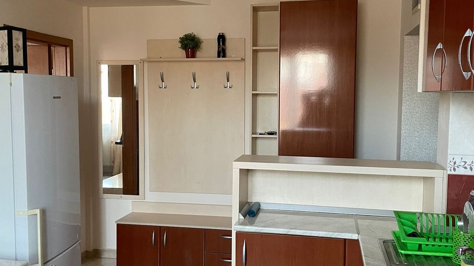 Închiriere apartament 3 camere | Piața Victoriei | Etaj 7/8 cu lift nou - Poză 12