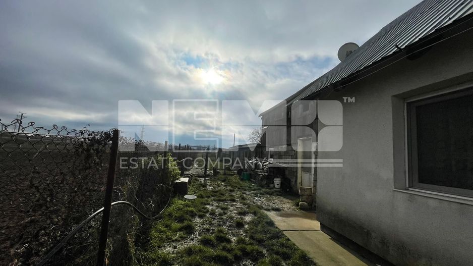 TEREN EXTRAVILAN CU CONSTRUCȚIE | IDEAL PENTRU FERMA/ADAPOST ANIMALE - Poză 2