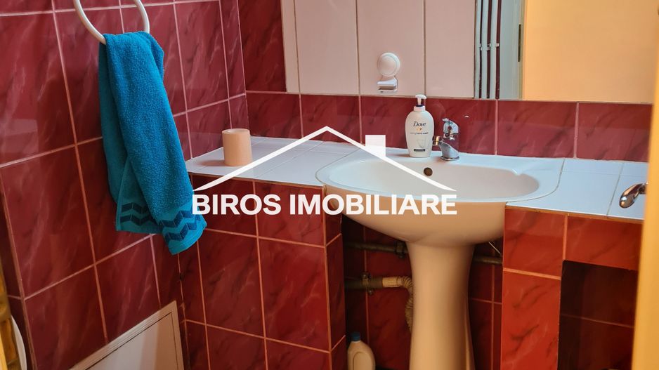 3 camere 93 mp 2/7 Calea Bucuresti - Vodafone - Poză 8