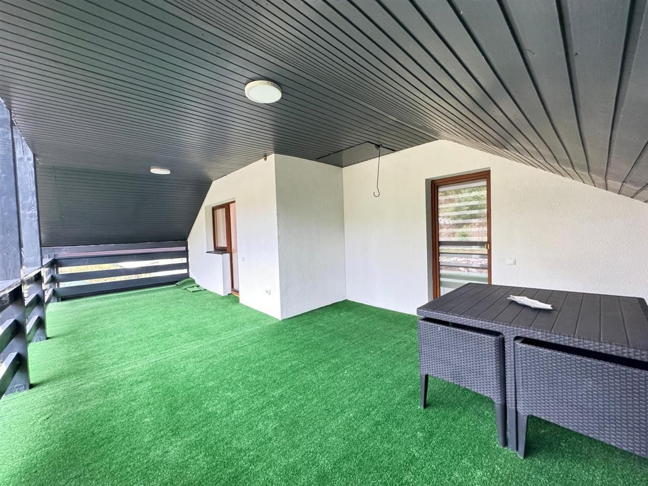Vila in distinctia Premium! Arhitectura deosebita, locatie serena - Poză 4