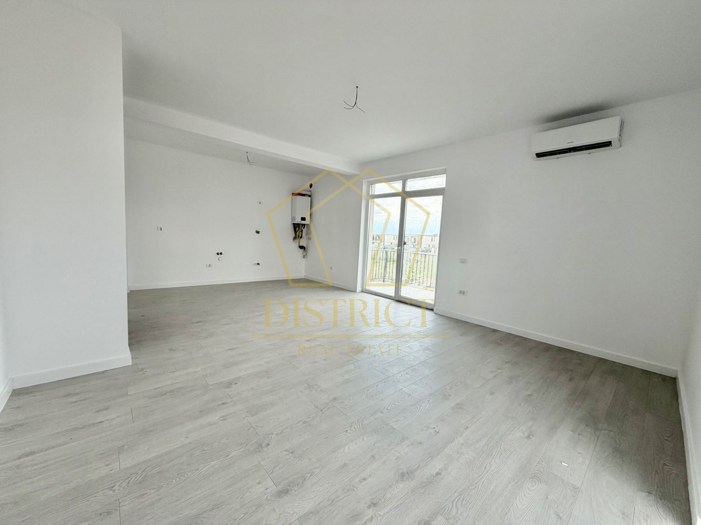 Apartamente cu 2 camere si gradina proprie de 45 mp, finalizate in Urseni. - Poză 4