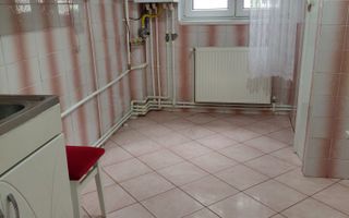 Apartament 3 camere decomandat 68 mp Galati zona IREG - Poză 2