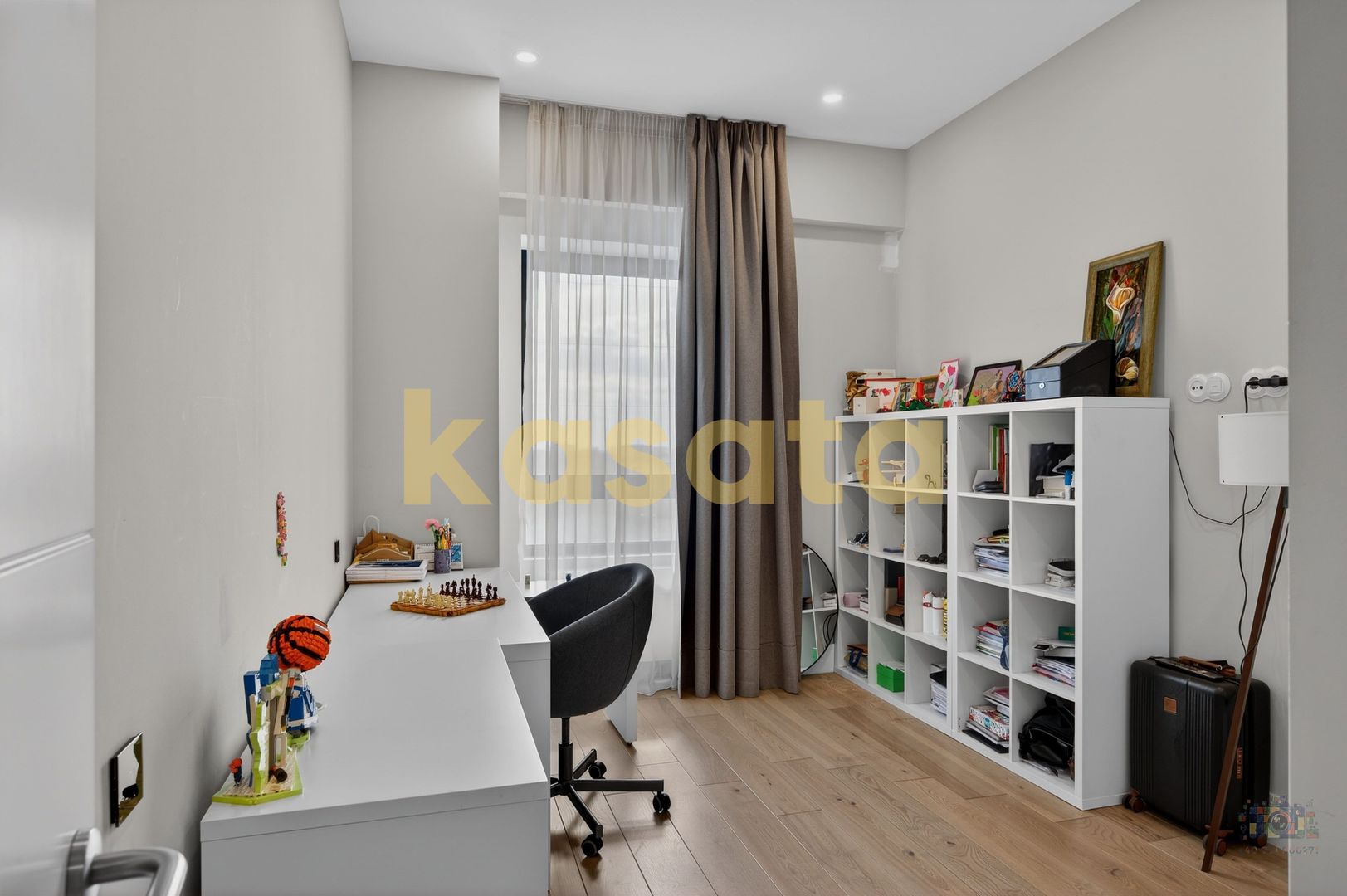 4 camere Triana Pipera | 188 mp utili | 2 locuri parcare + 2 boxe - Poză 19