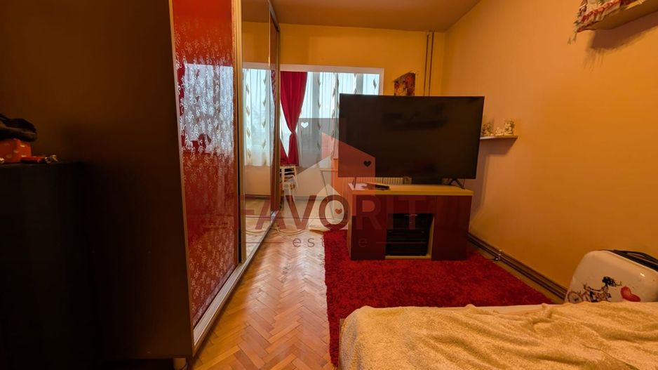 3 camere | etaj 2 | 2 bai | centrala proprie | zona excelenta - Poză 3