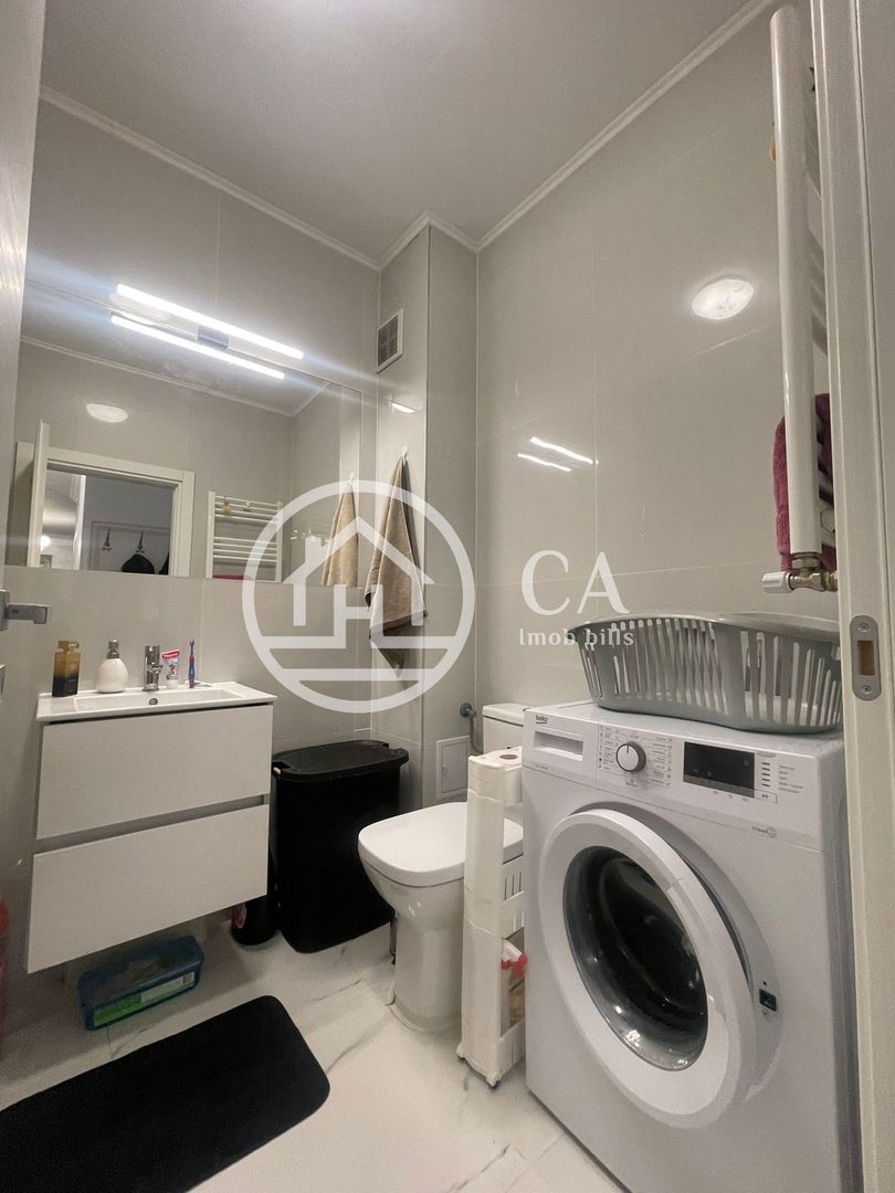 Apartament cu 3 camere de vanzare in Prima Universitatii, Oradea - Poză 14