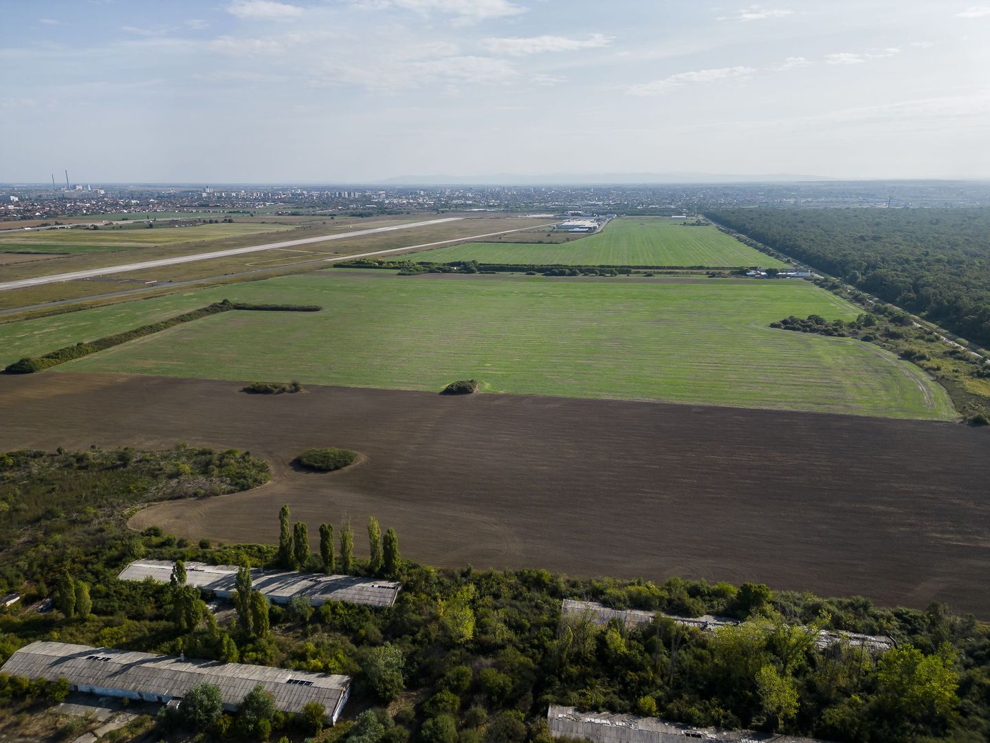 Teren intravilan în zona Aeroportului Arad - Poză 6