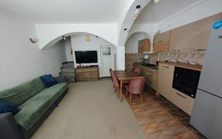 Dacia - Cartierul Armenesc | Casa 4 camere dispusă pe 3 niveluri | Terasa - Poză 2